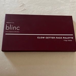 Blinc glow getter face pallete